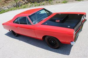 1969 Plymouth Road Runner 440, Six Pack, PS, SHOW STOPPER!! Photo