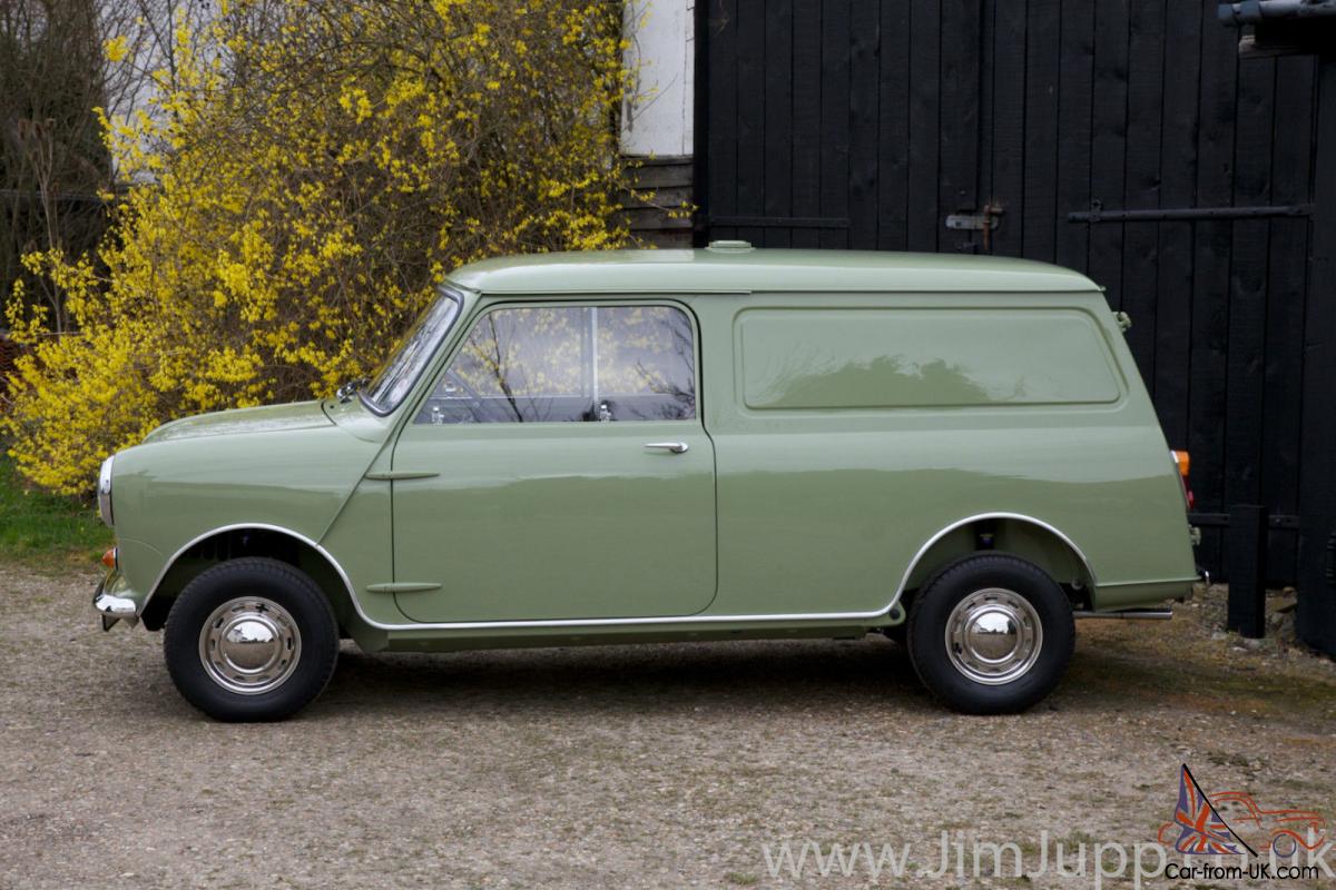 1962 Classic Show Winning Mini Van