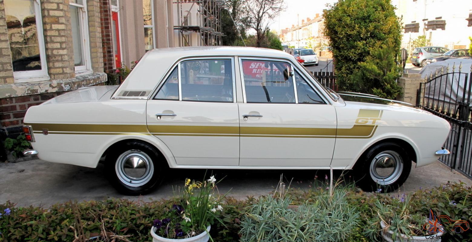 1968 English ford cortina mk2 gt #2