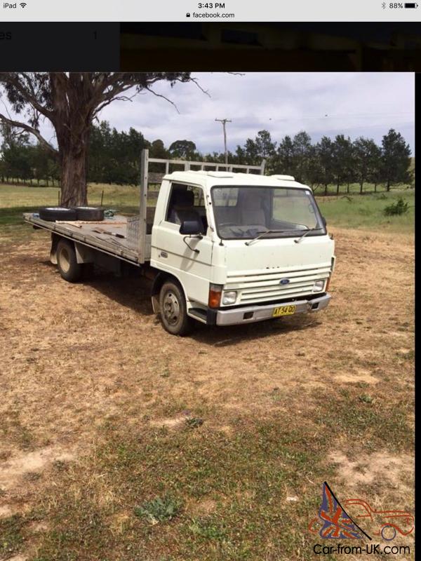 Ford Trader 0509 3000kg 1984 CAB Chassis Manual 3 5L Diesel Seats