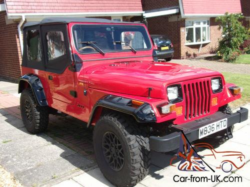 STUNNING 1995 JEEP WRANGLER YJ FULL BODY RESTORATION AND BRAND NEW SOFT  TOP!!!