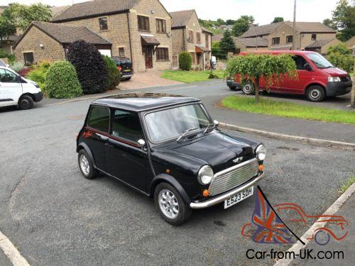 Classic Mini Jet Black 1275