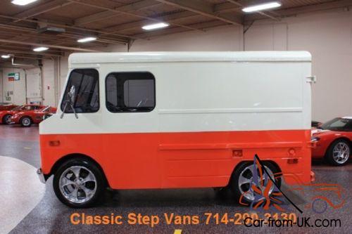 1971 GMC P10 Value-Van P10