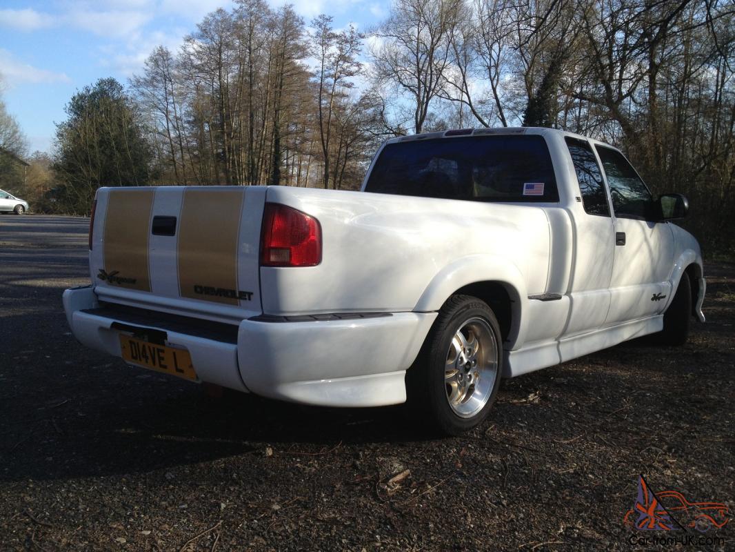 s10  white
