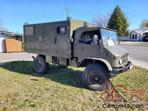 1965 Mercedes-Benz UNIMOG 404 S Radio Box