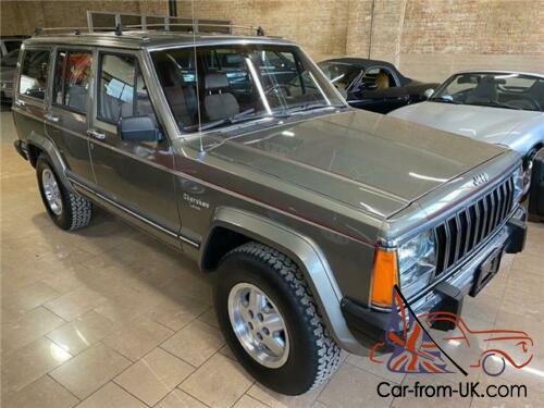 1987 Jeep Cherokee Laredo 4dr 4WD SUV
