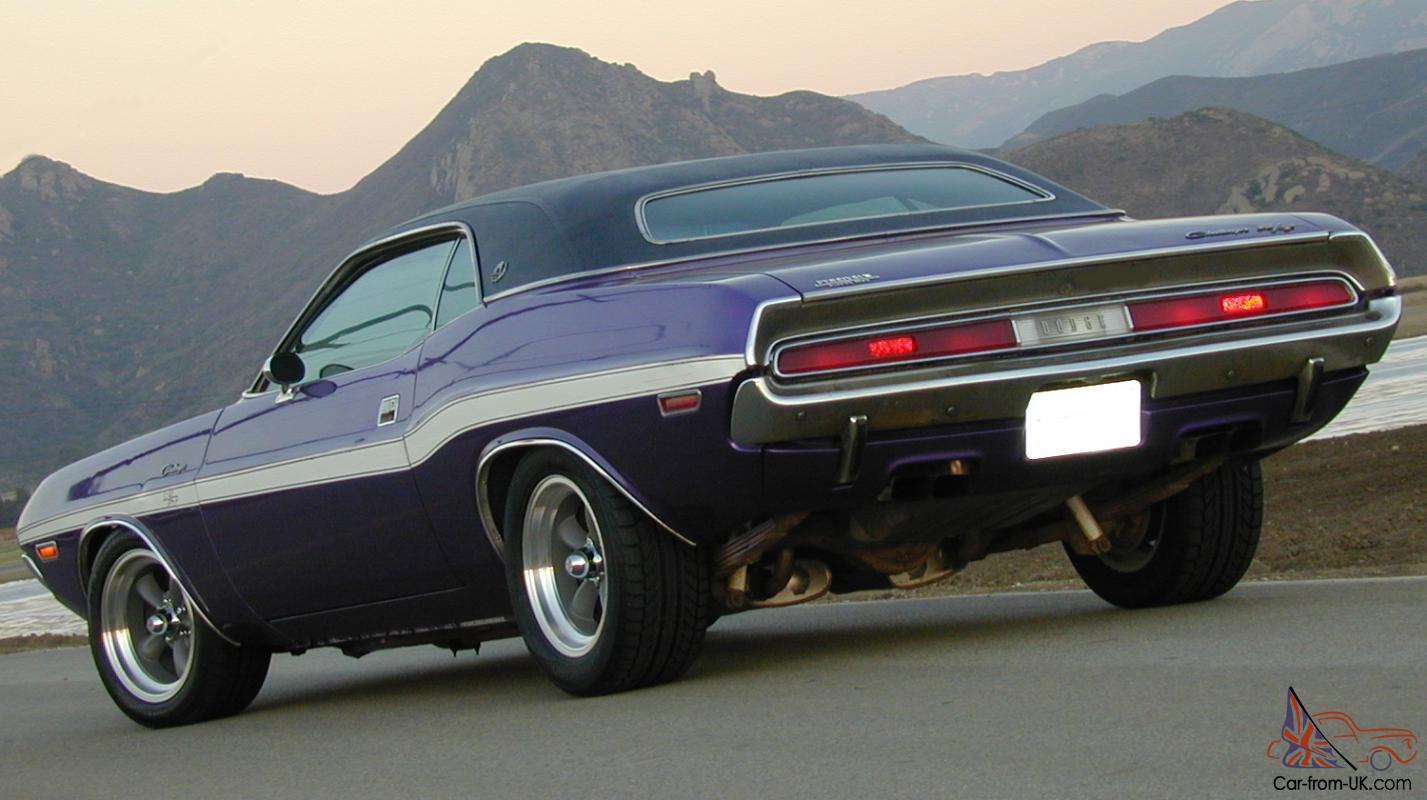 Challenger vs charger 1970