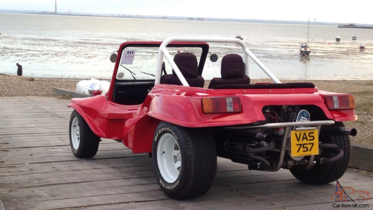 red beach buggy