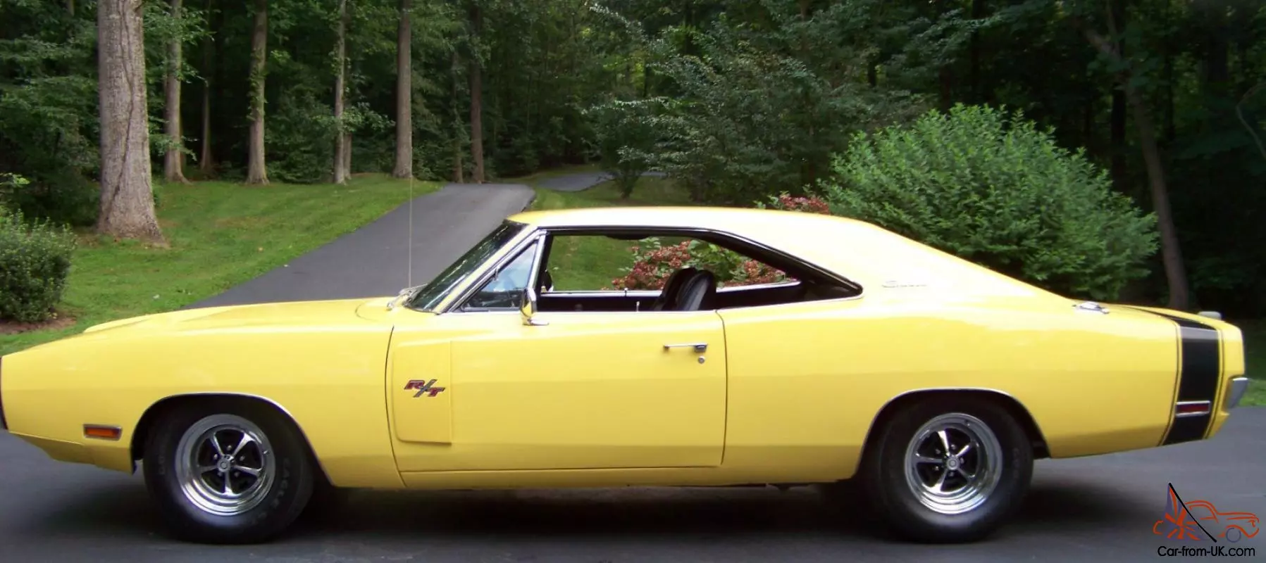 1970 Dodge Charger R/T 440 6 Pack Yellow with Bumble Bee Stripe