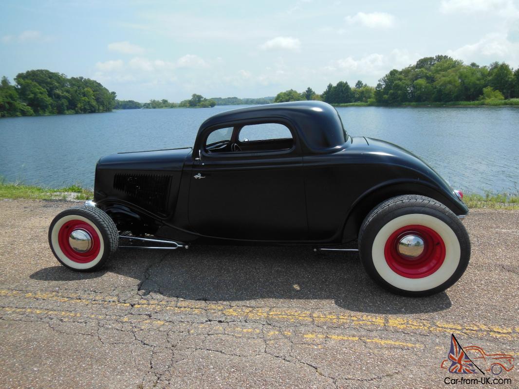 1933 Ford 3 window coupe kit car