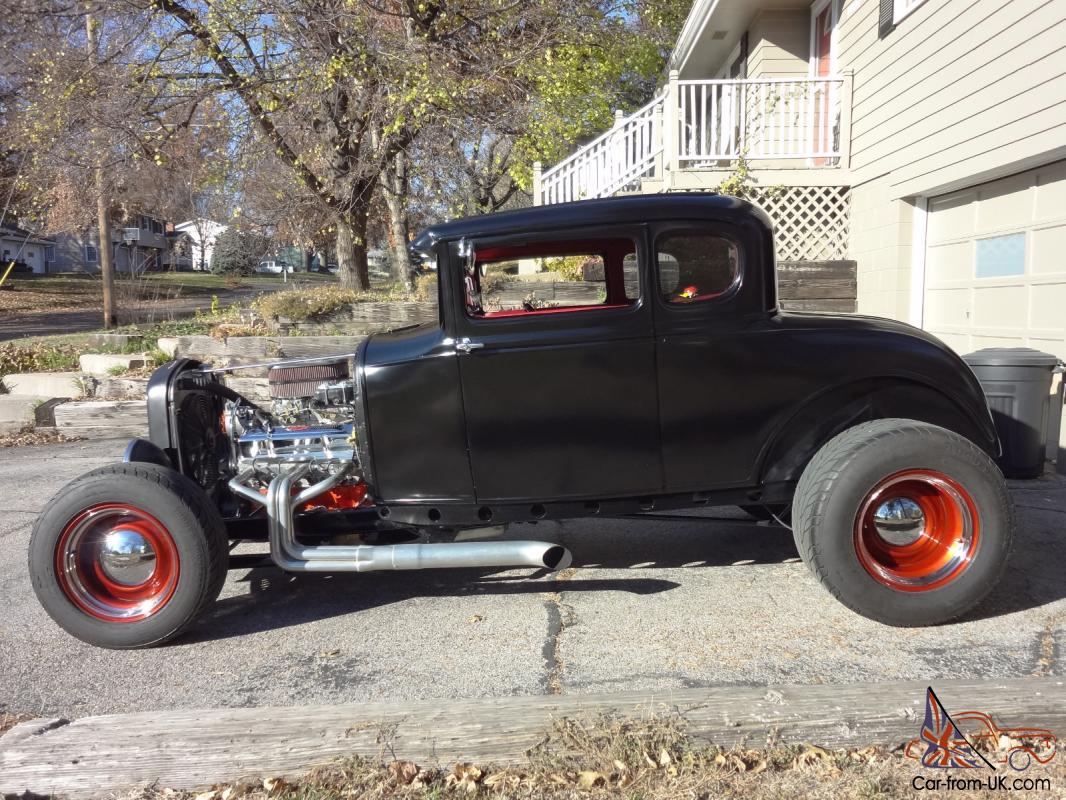 1930 Ford coupe street rod #2