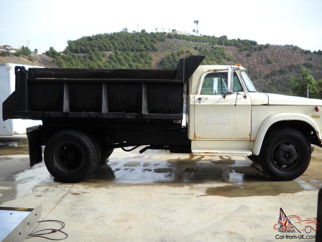 Dodge D500