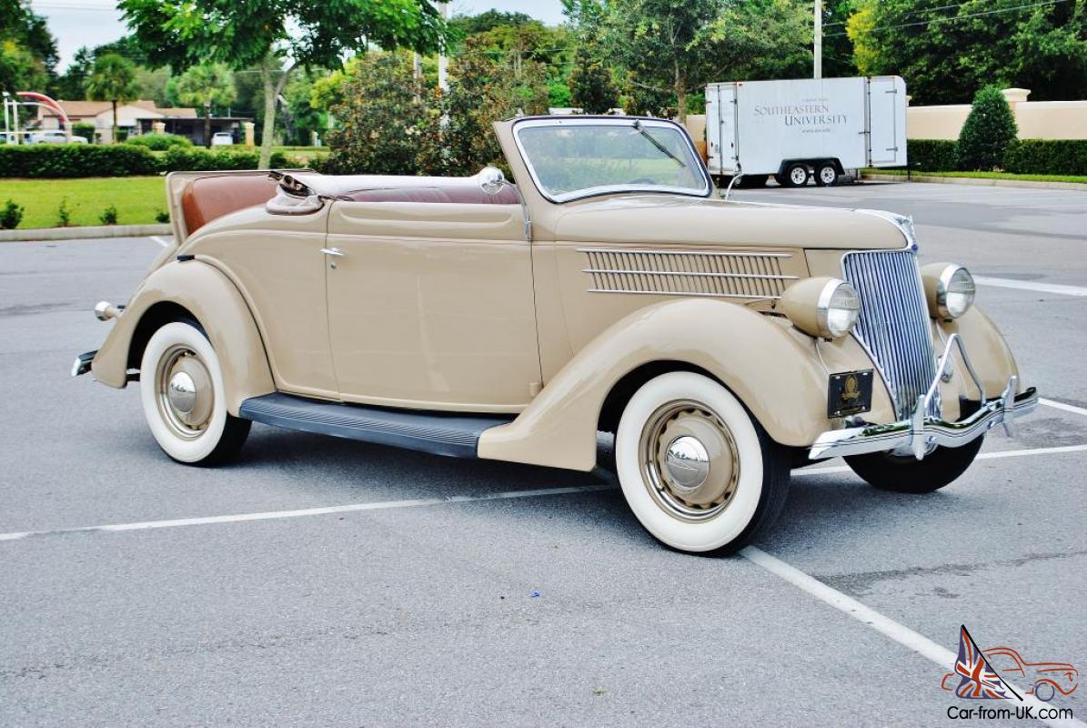 1936 Ford convertible with rumble seat