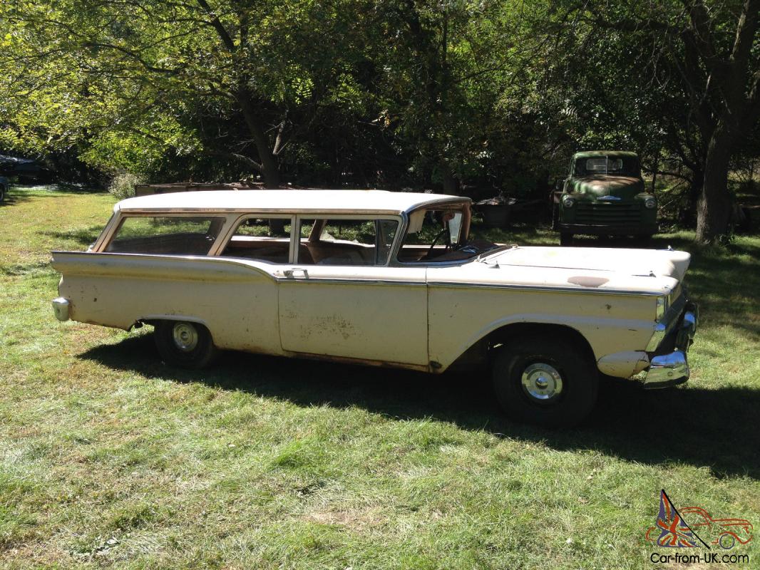 1959 Ford 2 door station wagon #6