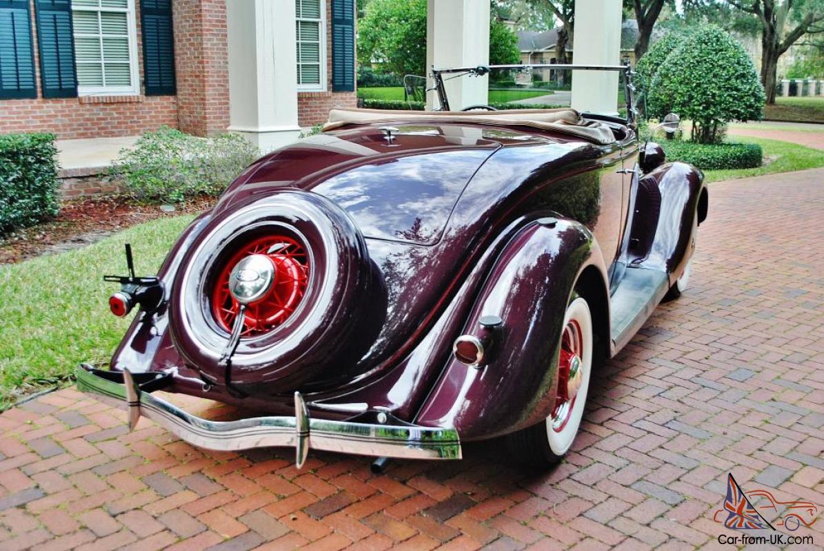 1935 Ford roadster convertible