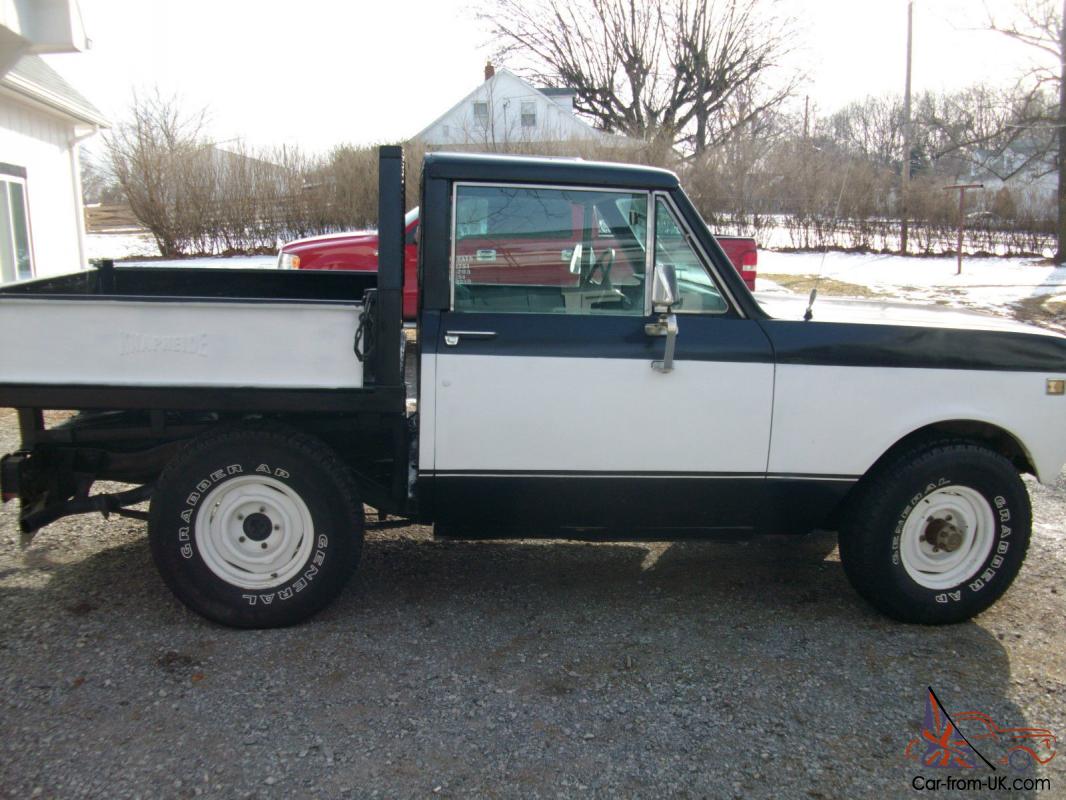 1976 International Scout II Traveler Sport Utility 2-Door 5.0L