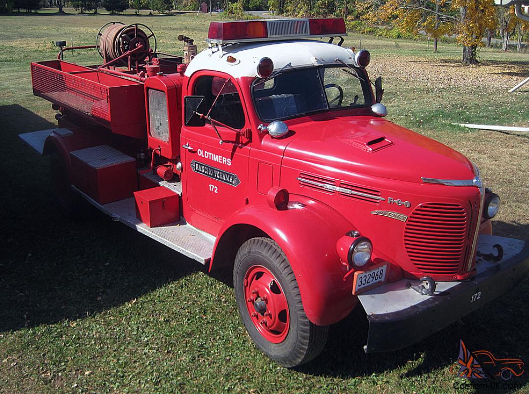 1948 REO  fire truck  excellent condition 