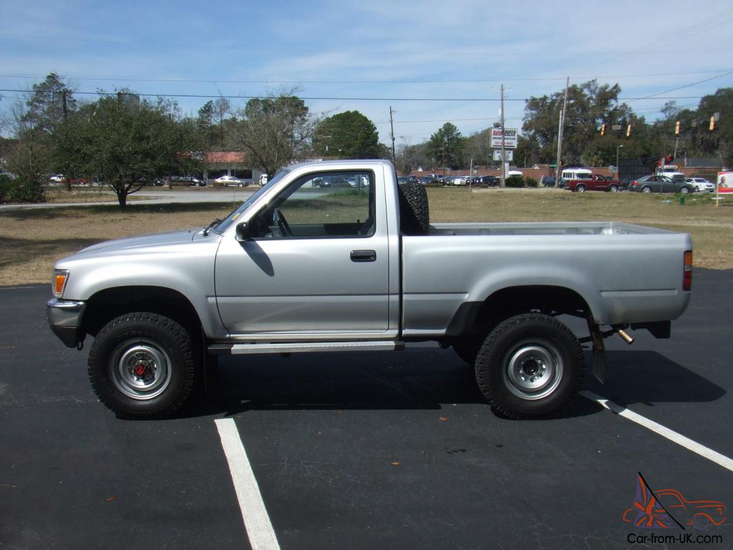 1989 Toyota Pickup 4X4 Short Bed
