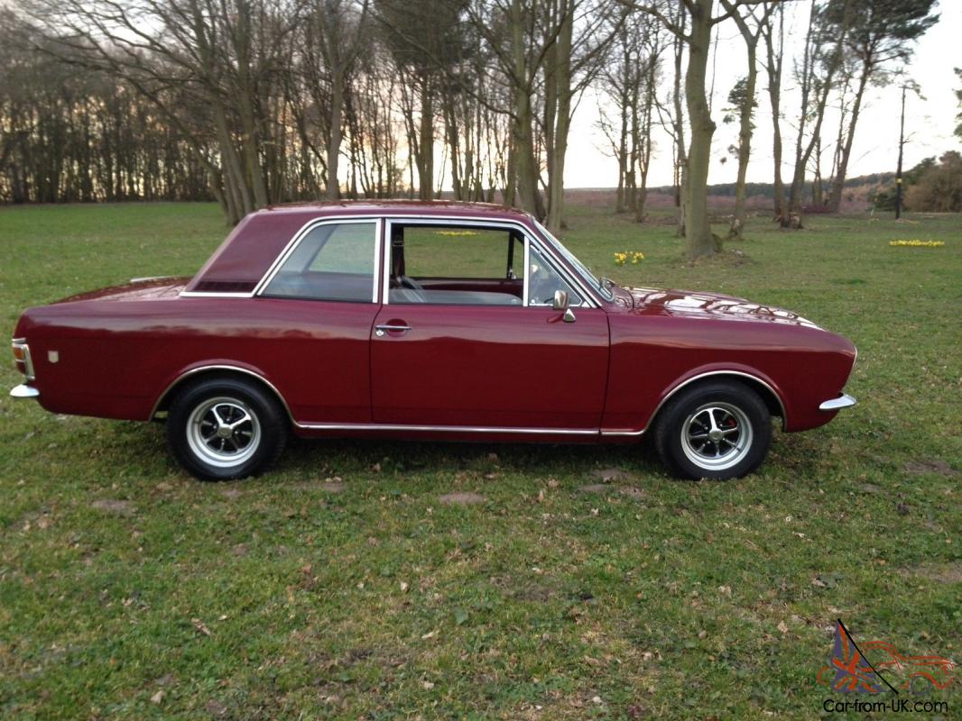Ford cortina 1600 gt sale #2