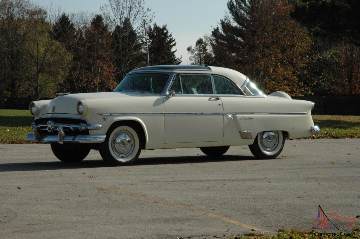 1954 Ford skyliner glass top