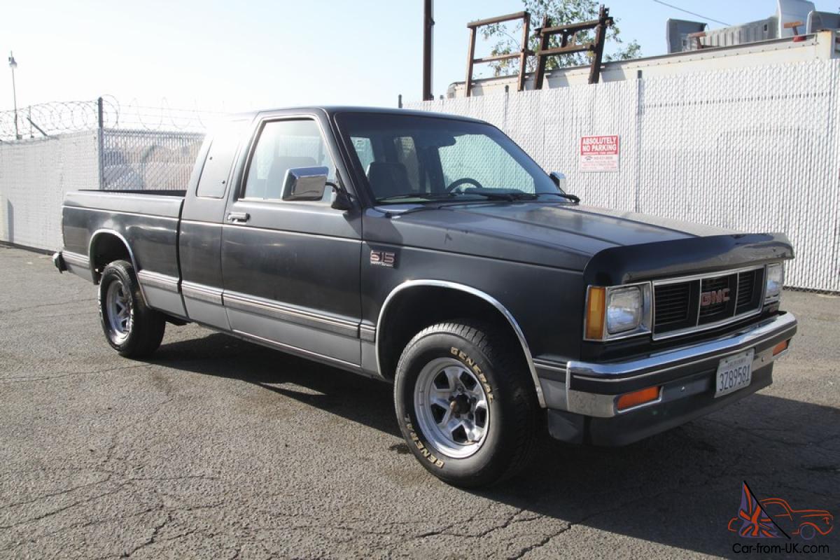 1989 GMC S15 Sierra Classic P/U Ext. Cab Automatic 6 CYLINDER NO RESERVE