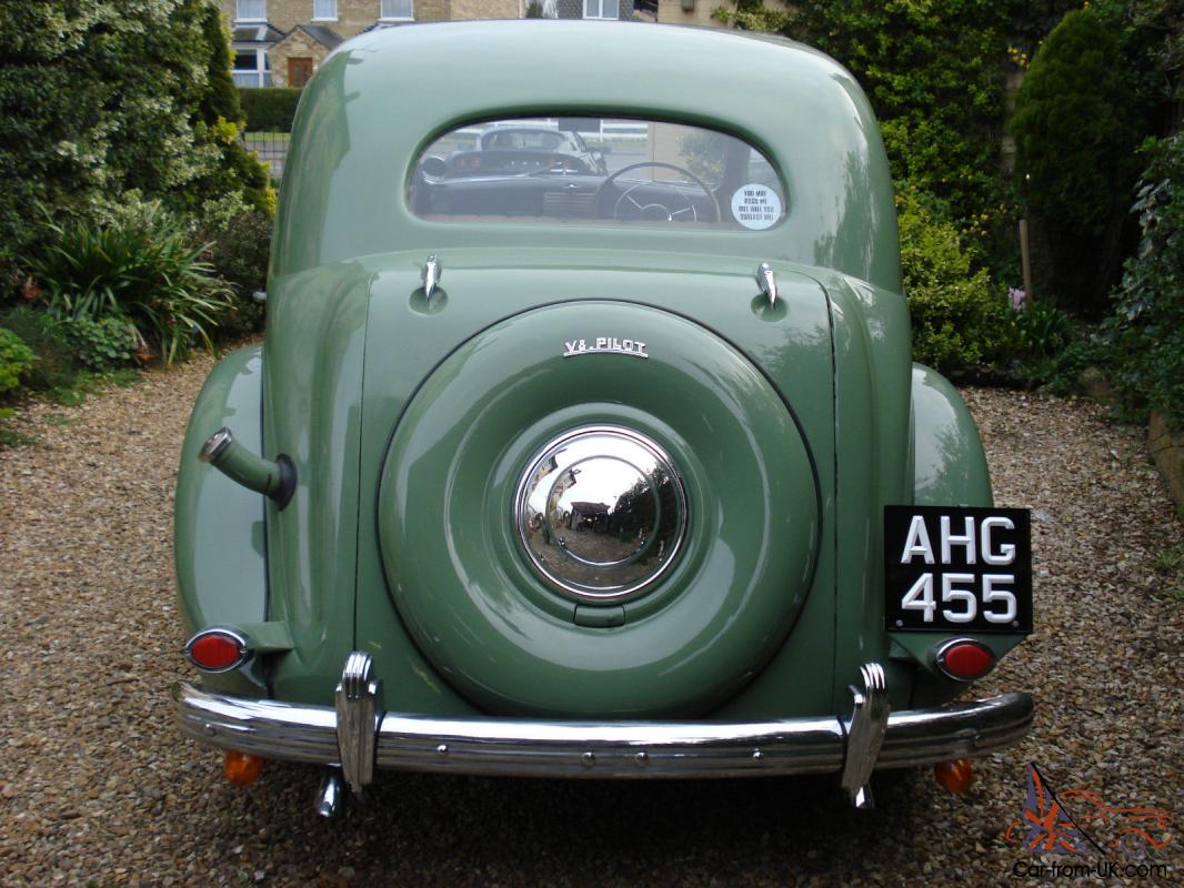 1950 Ford V8 Pilot in Ludlow green Classic Car