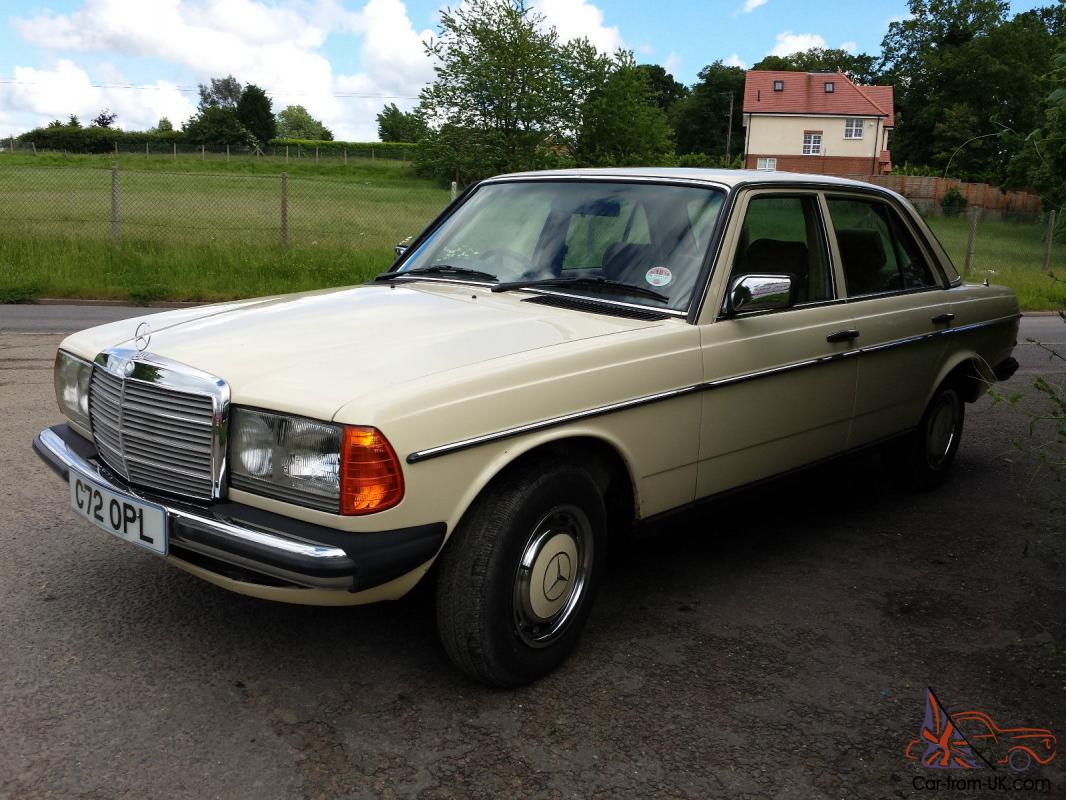 1986 Mercedes Benz 230E W123 saloon 5 speed automatic
